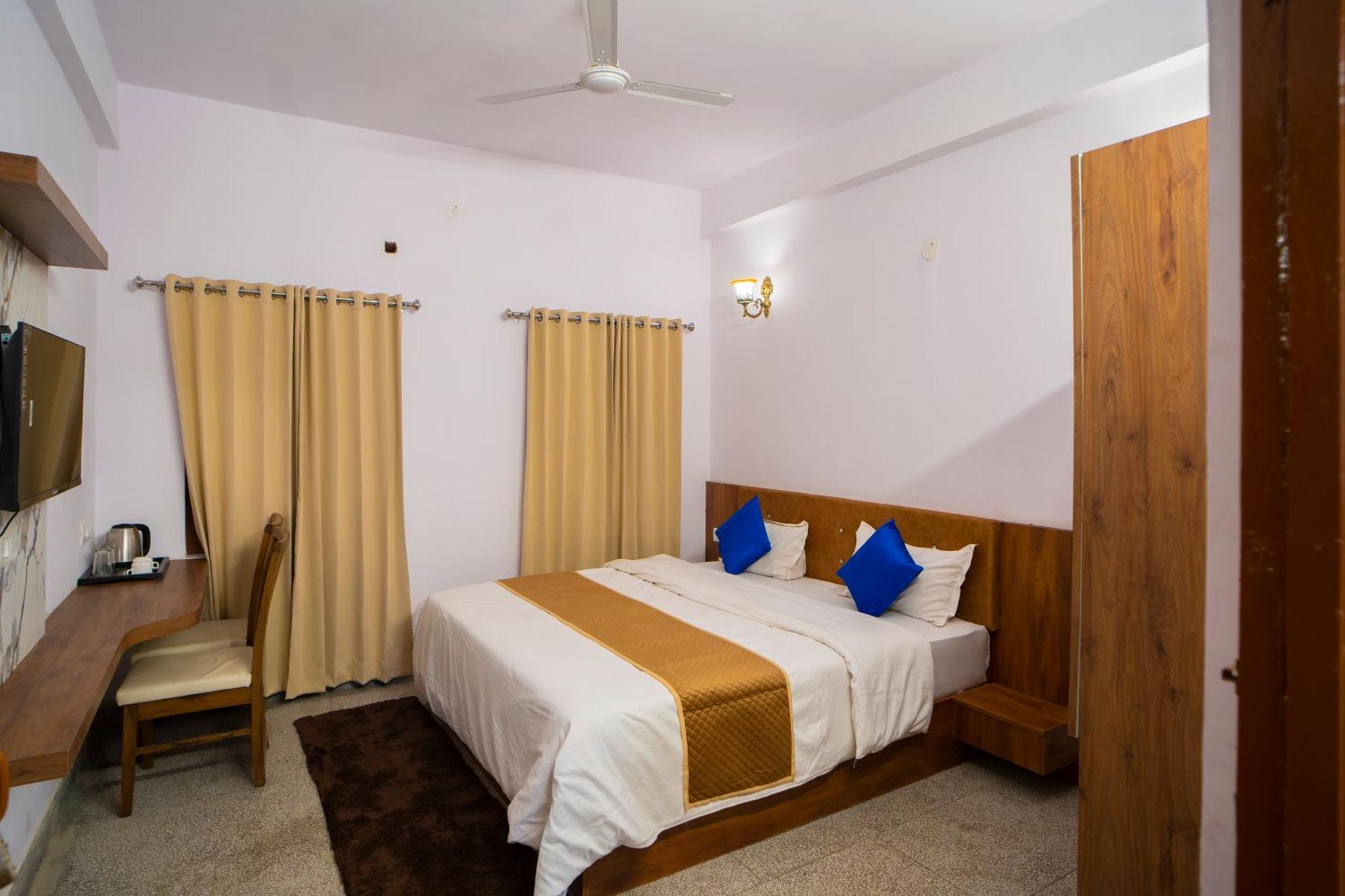 Devdarshan Hotel & Restaurant Udaipur Exterior foto